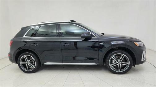 2024 Audi Q5 e 55 S line Premium Plus