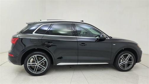 2024 Audi Q5 e 55 S line Premium Plus