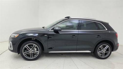 2024 Audi Q5 e 55 S line Premium Plus