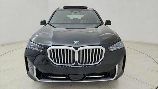 Black Sapphire Metallic 2026 BMW X5 xDrive40i