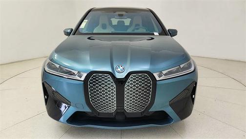 2023 BMW iX M60