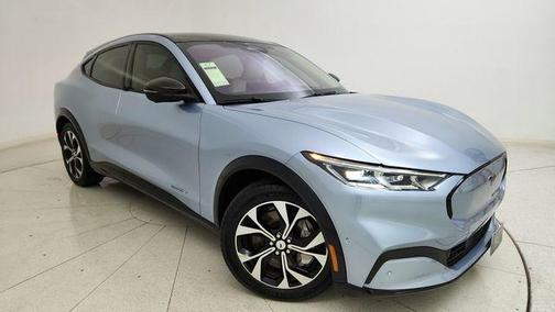 Grabber Blue Metallic 2022 Ford Mustang Mach-E Premium