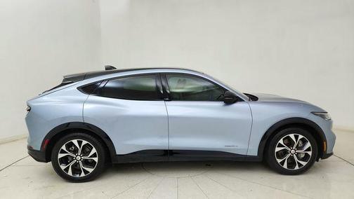 Grabber Blue Metallic 2022 Ford Mustang Mach-E Premium