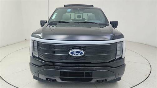 2023 Ford F-150 Lightning Platinum