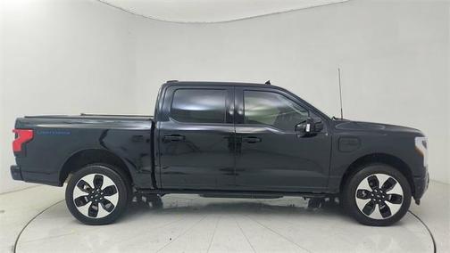 2023 Ford F-150 Lightning Platinum