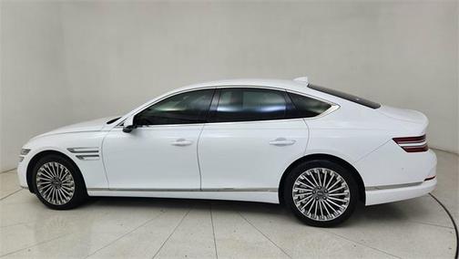 2024 Genesis Electrified G80 Advanced