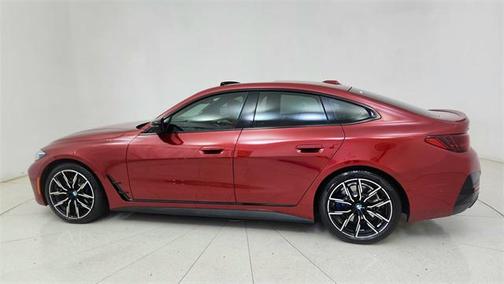 2025 BMW M440 i xDrive