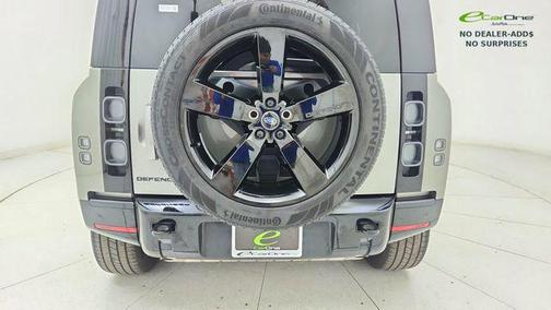 2025 Land Rover Defender 110 P400 X