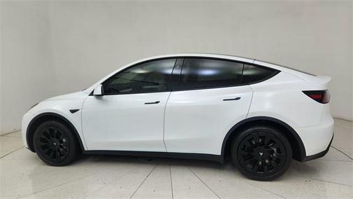 2024 Tesla Model Y Long Range Dual Motor All-Wheel Drive