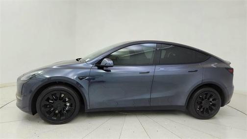 2025 Tesla Model Y Long Range Dual Motor All-Wheel Drive