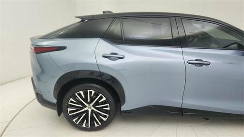 2023 Lexus RZ 450e Luxury