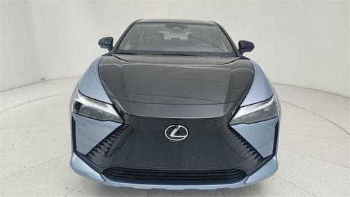 2023 Lexus RZ 450e Luxury