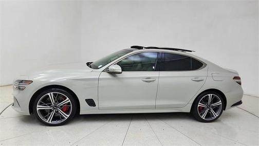 2025 Genesis G70 2.5T RWD