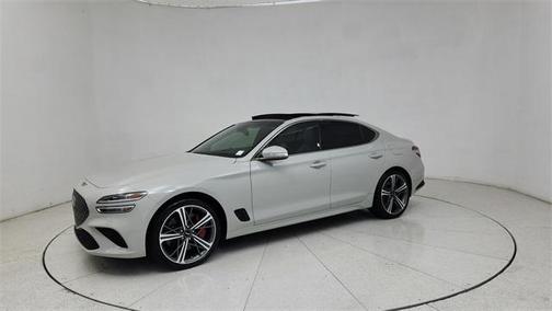 2025 Genesis G70 2.5T RWD