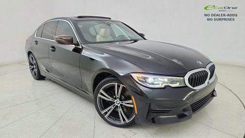 Jet Black 2022 BMW 330 330i