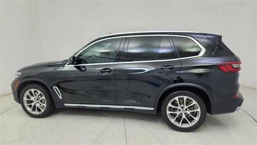 2022 BMW X5 sDrive40i