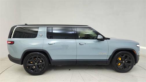 2024 Rivian R1S Adventure Quad Motor Large Pack