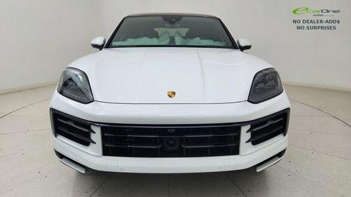 White 2024 Porsche Cayenne Cayenne