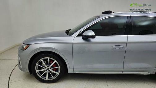 Florett Silver Metallic 2025 Audi SQ5 3.0T Prestige