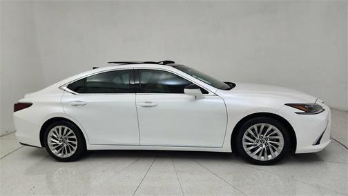 2021 Lexus ES 350 Ultra Luxury