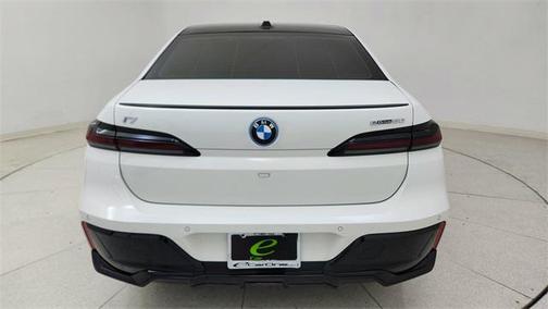 2024 BMW i7 eDrive50