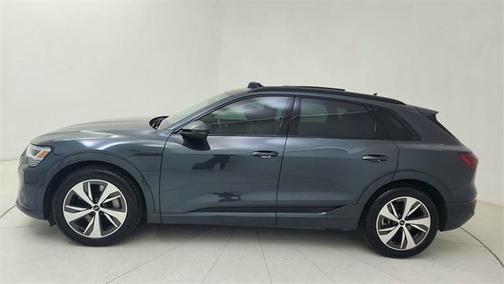2024 Audi Q8 e-tron Premium