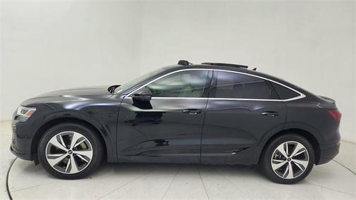 2024 Audi Q8 e-tron Premium Plus