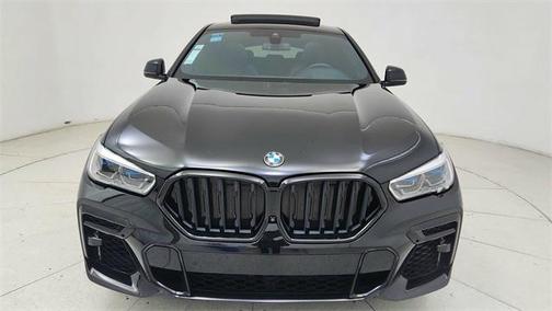 2022 BMW X6 M50i