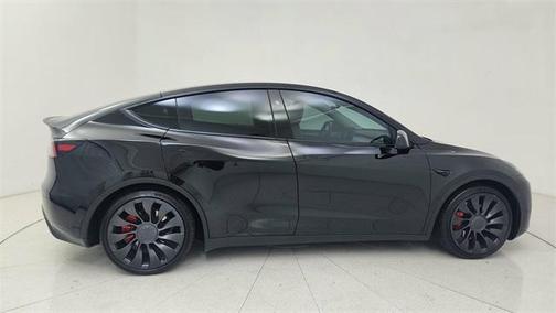 2024 Tesla Model Y Performance Dual Motor All-Wheel Drive