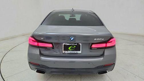2022 BMW 530e Base