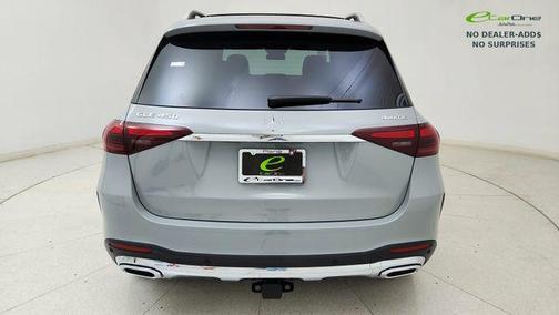 MANUFAKTUR Alpine Grey 2026 Mercedes-Benz GLE 450 4MATIC