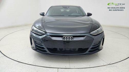 Mythos Black Metallic 2023 Audi e-tron GT Prestige quattro