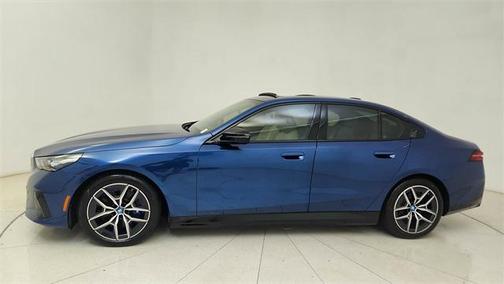 2024 BMW i5 M60