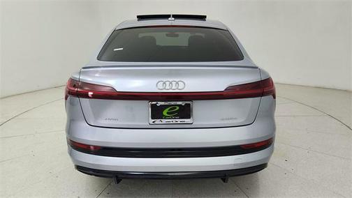 2022 Audi e-tron Sportback S line Prestige