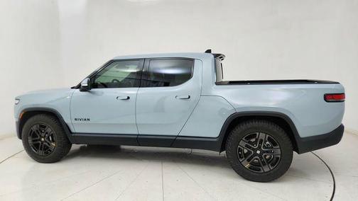 2024 Rivian R1T Adventure