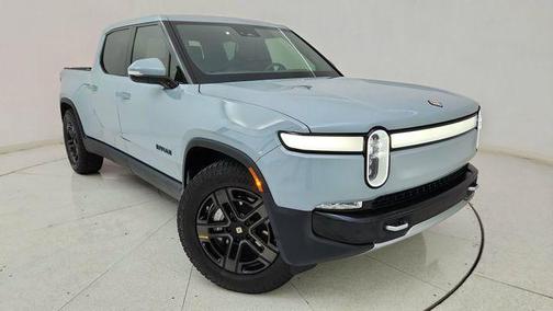 2024 Rivian R1T Adventure
