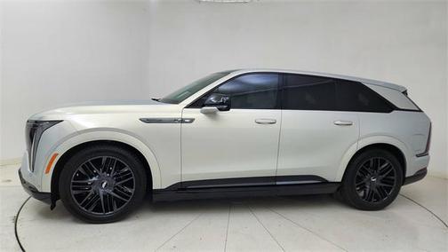 2025 Cadillac Escalade IQ Sport 2