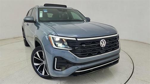 2025 Volkswagen Atlas Cross Sport 2.0T SEL Premium