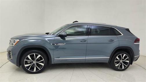2025 Volkswagen Atlas Cross Sport 2.0T SEL Premium