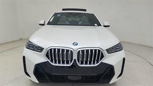2025 BMW X6 xDrive40i
