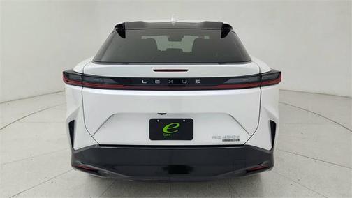 2023 Lexus RZ 450e Luxury