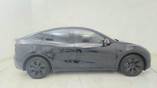 2025 Tesla Model Y Long Range Dual Motor Rear-Wheel Drive