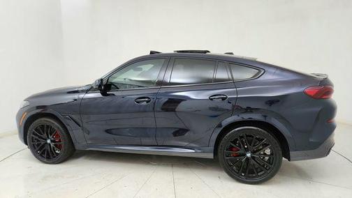 Carbon Black Metallic 2025 BMW X6 xDrive40i
