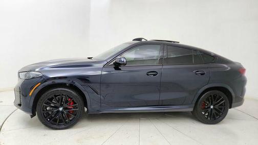 Carbon Black Metallic 2025 BMW X6 xDrive40i