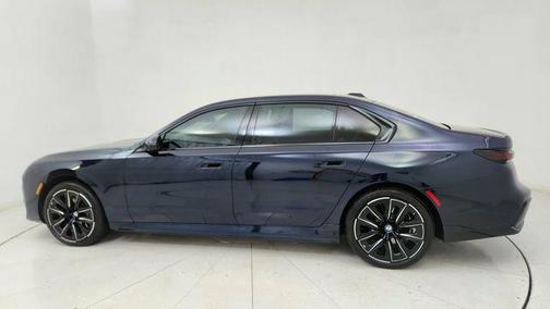 2025 BMW i7 xDrive60