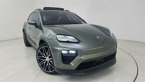 2024 Porsche Macan 4