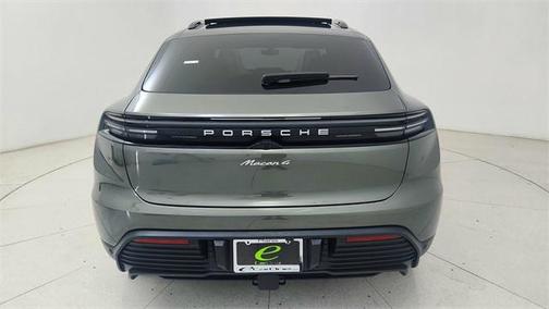 2024 Porsche Macan 4