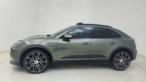 2024 Porsche Macan 4