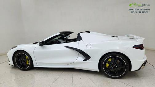 Arctic White 2022 Chevrolet Corvette Stingray w/3LT