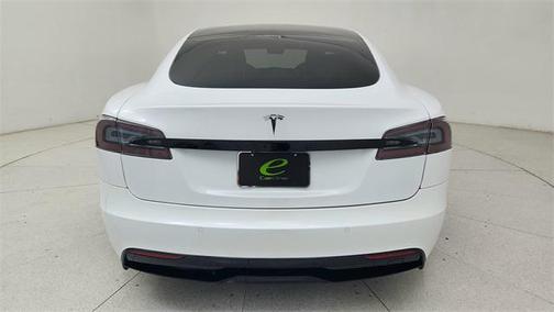 2022 Tesla Model S Base
